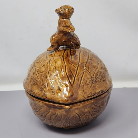 Vintage Handcrafted Holland Mold Squirrel Nut Bowl With Lid - Picture 1 of 16